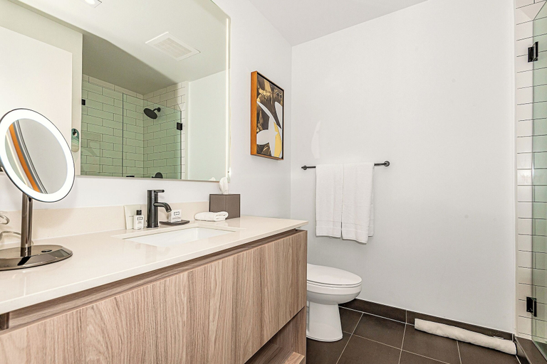 Bathroom 4, Luxury Studio Downtown Miami Bay View, Miami-Dade