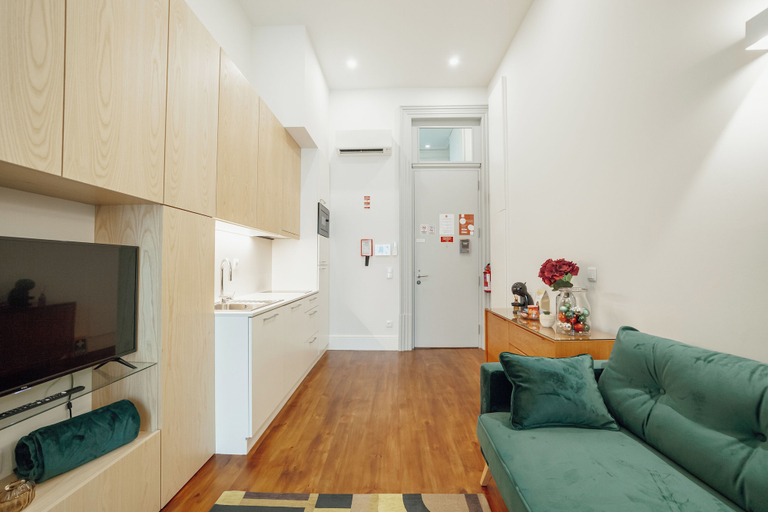 Others 5, Home with a Pool by Vacationy, Porto