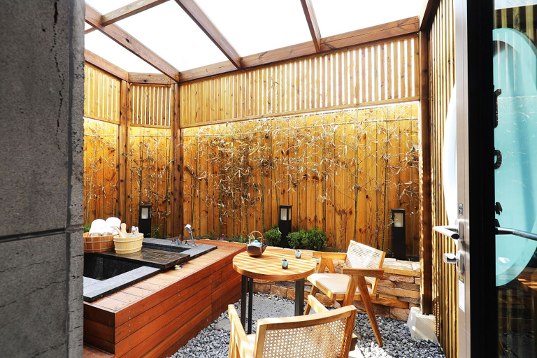 Others 5, Hotel SoL, Jeonju