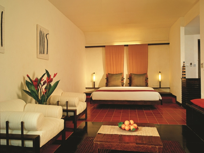 Bedroom 3, Rainforest Resort, Ernakulam