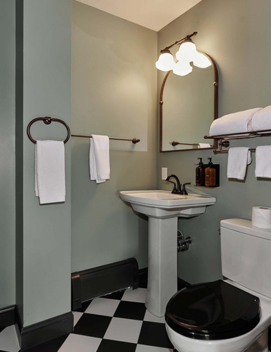 Bathroom 4, The Constance, Berkshire