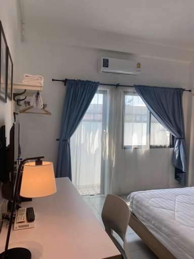 Bedroom 16