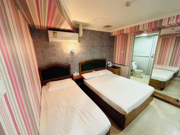 Others 4, Tai Tung Hostel, Kowloon