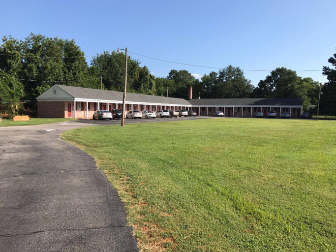 Exterior & Views, Kenwood Court Motel, Wilson