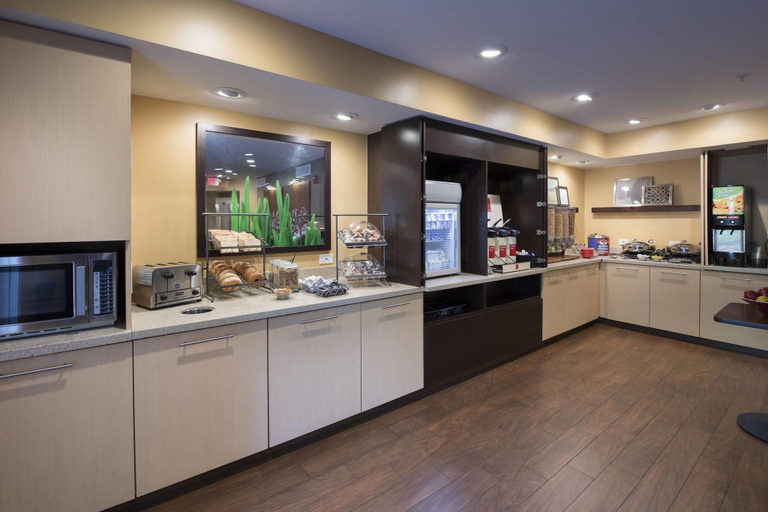 Food & Drinks, Towneplace Suites Alpharetta, Fulton