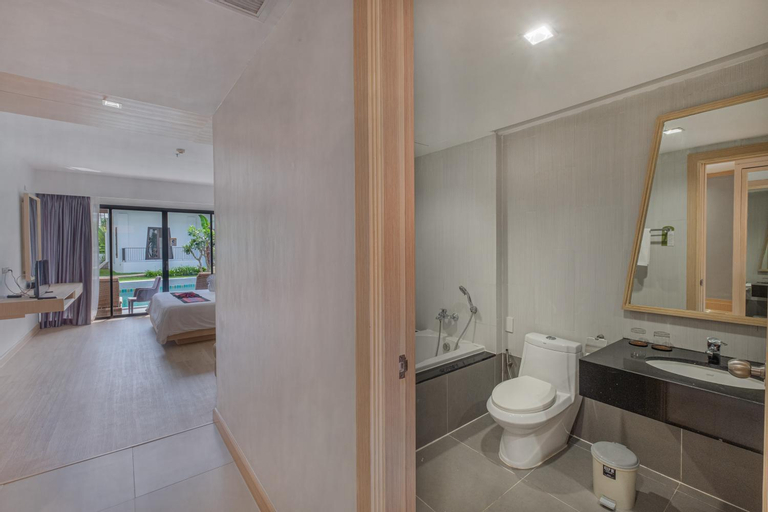 Bathroom 4