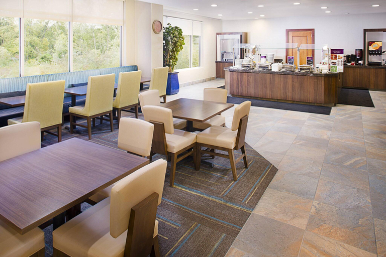 Food & Drinks 5, Residence Inn By Marriott Bellevue Downtown, King
