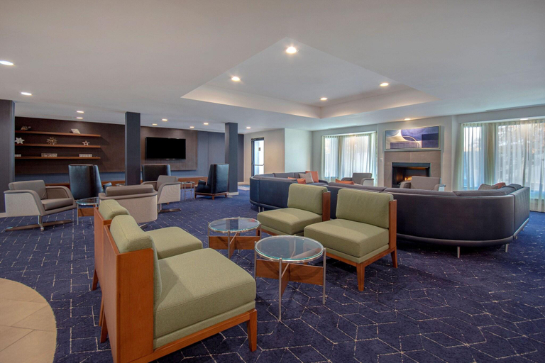 Public Area 3, Courtyard by Marriott Cincinnati Airport, Boone