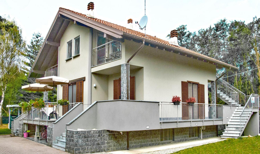 Others 5, B&B Il Rovere, Novara