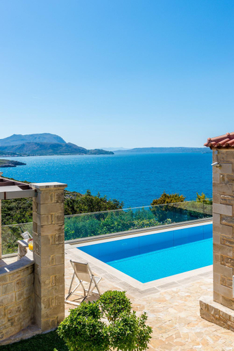 Sport & Beauty 2, Hectoras Villa in Plaka BY APOKORONAS-VILLAS, Crete
