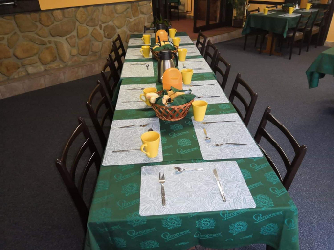 Food & Drinks 2, Penzion U Arnosta Sklare, Semily