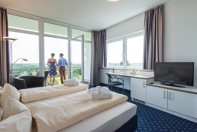 Bedroom 3, Wildpark Hotel, Westerwaldkreis