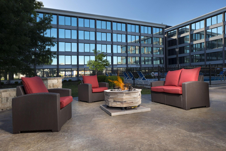Exterior & Views 2, Four Points by Sheraton Kansas City Airport, Kansas City