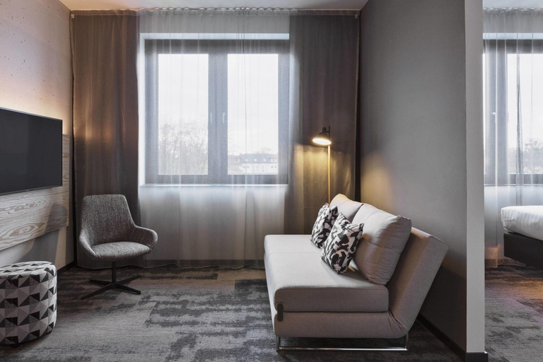 Bedroom 3, Moxy Duesseldorf South, Düsseldorf