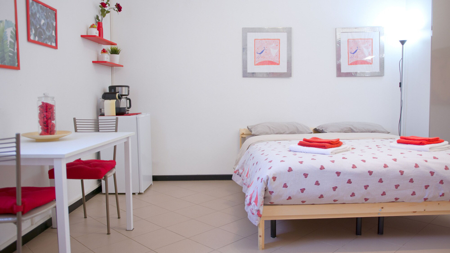 Room 4, Studio-sleeps 2-aircon-town Centre-free Parking, Padua