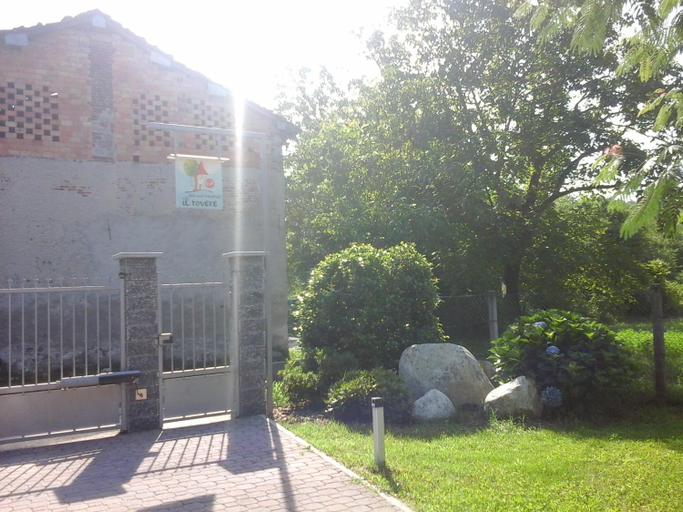 Others 4, B&B Il Rovere, Novara