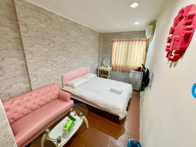 Bedroom 9