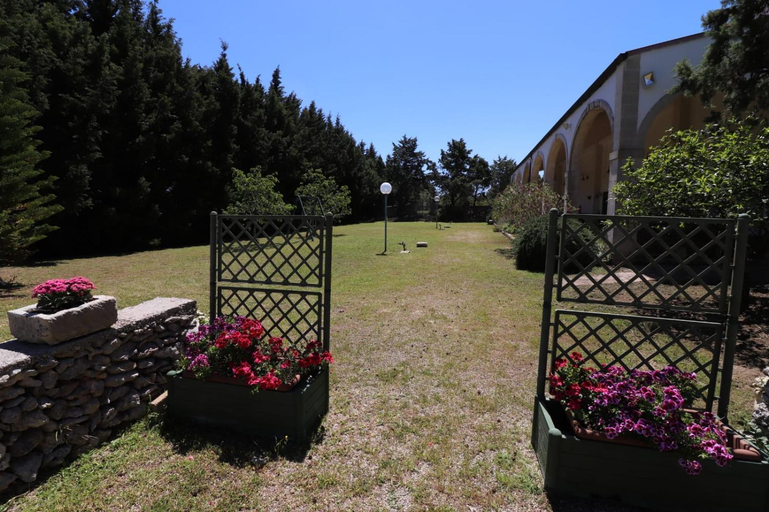 Others 5, Masseria Faga, Lecce