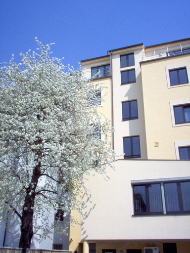 Exterior & Views 1, Hotel Coronet, Praha 5