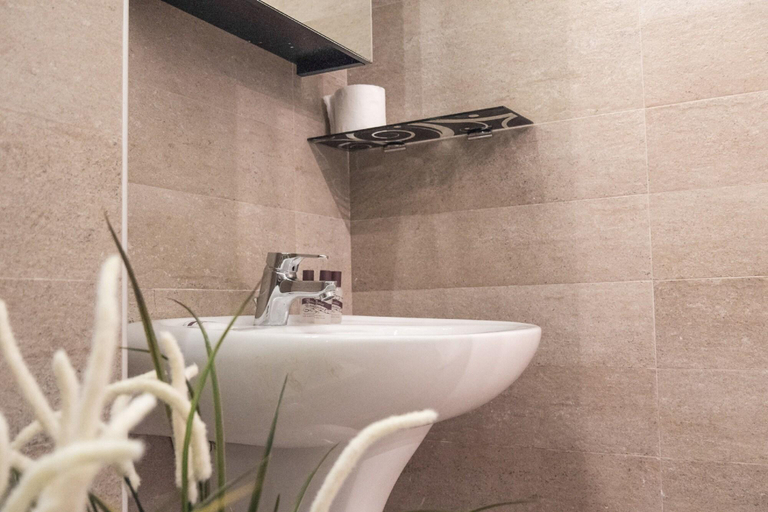 Bathroom 4, San Polo Design Apartments, Venezia