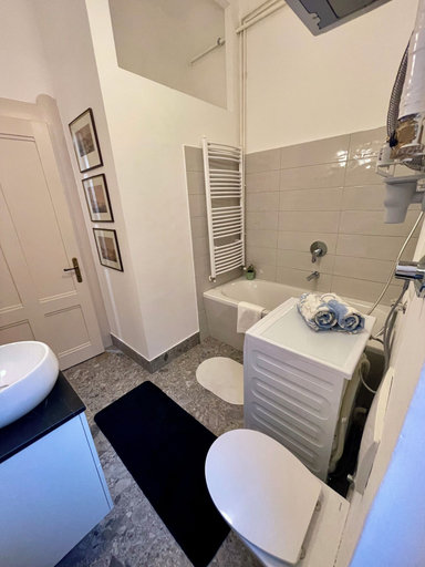 Bathroom 3, Apartment City Harmony, Rijeka