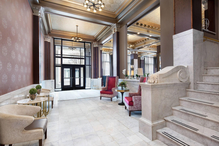 Public Area, Courtyard by Marriott Cape Girardeau Downtown, Cape Girardeau