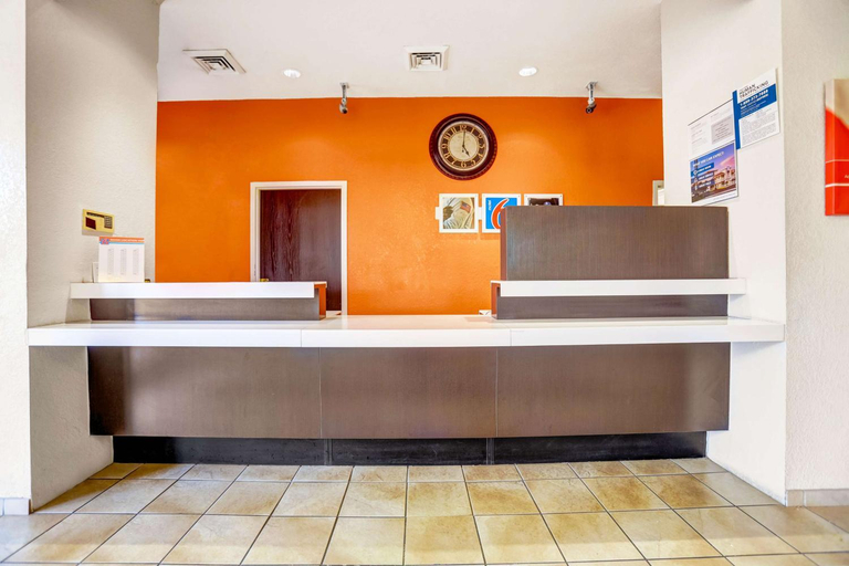 Public Area 2, Motel 6 Benson, AZ, Cochise