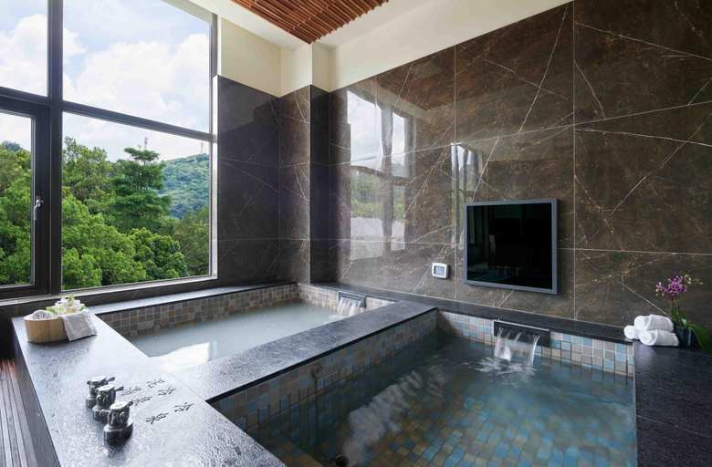 Bathroom 5, Reikei Hot Spring Resort, Tainan