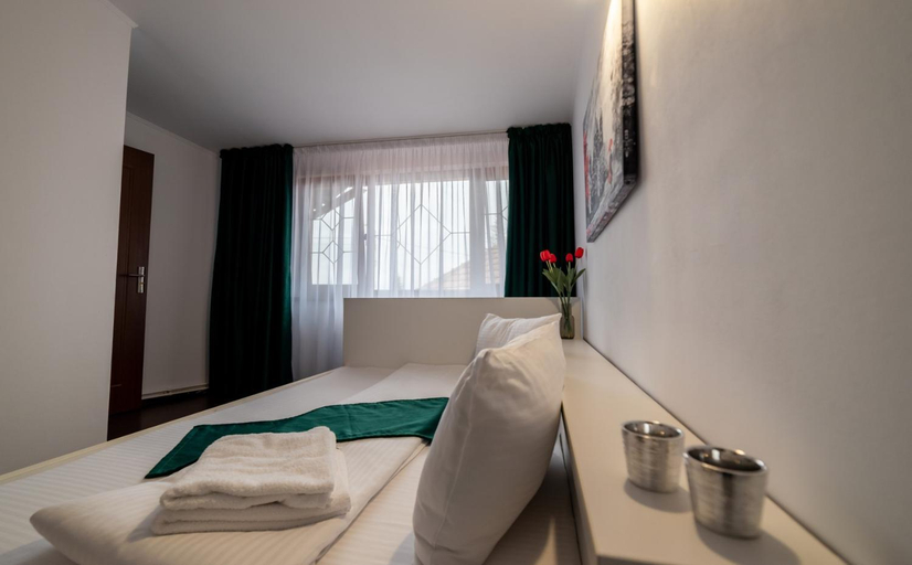 Others 5, Escala Rooms, Ghimbav