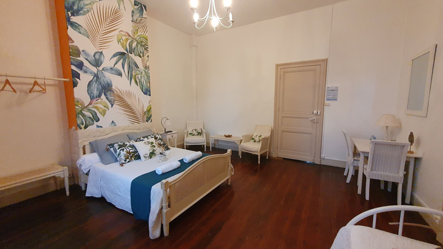 Bedroom 5, Domaine De l Ourbise, Lot-et-Garonne