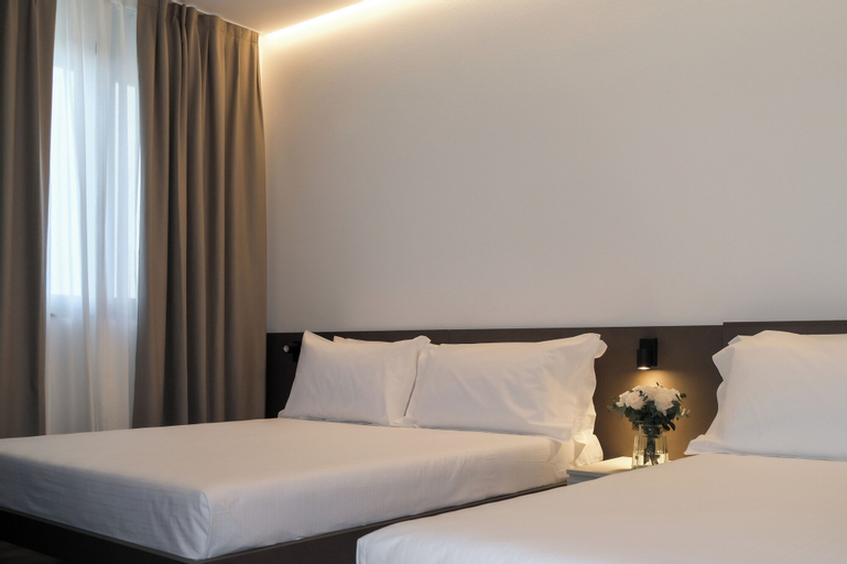 Bedroom 15