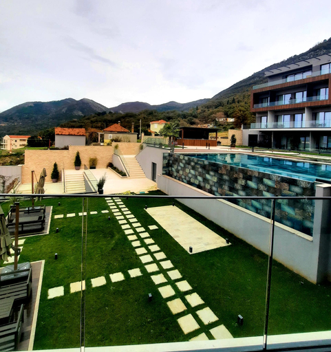 Exterior & Views 2, Royal Blue Resort And Residences