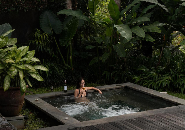 Swimming Pool 4