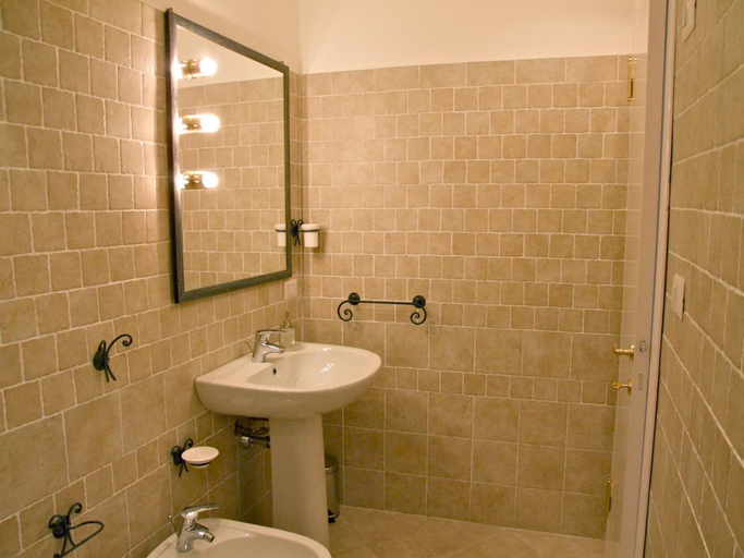 Bathroom 4, Villa La Maddalena in La Maddalena, Olbia-Tempio