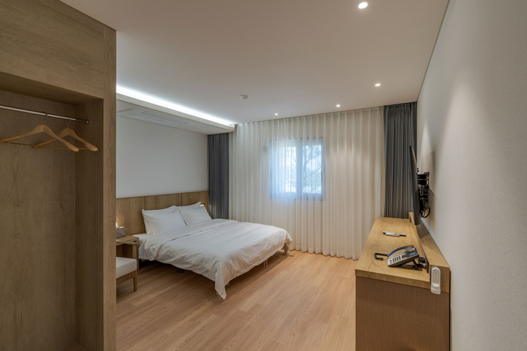 Bedroom 3, QVIST HOTEL, Dangjin