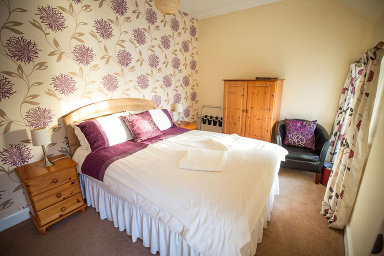 Bedroom 3, Smithfield Hotel, Orkney Islands