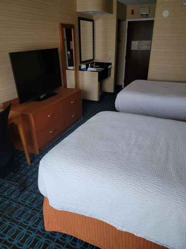 Bedroom 5, Fairfield Inn Ann Arbor, Washtenaw