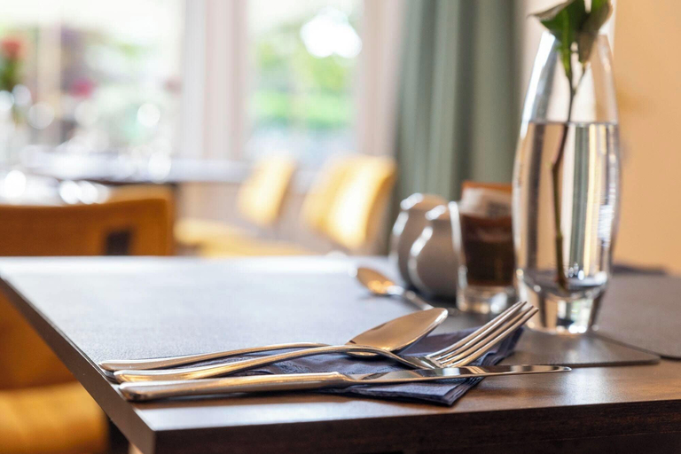 Food & Drinks 5, Cawdor House, Highland