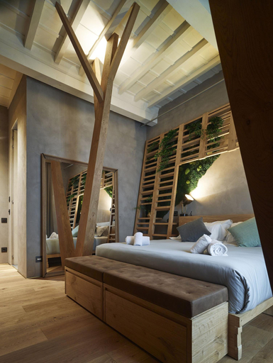 Bedroom 2, Benci House, Florence