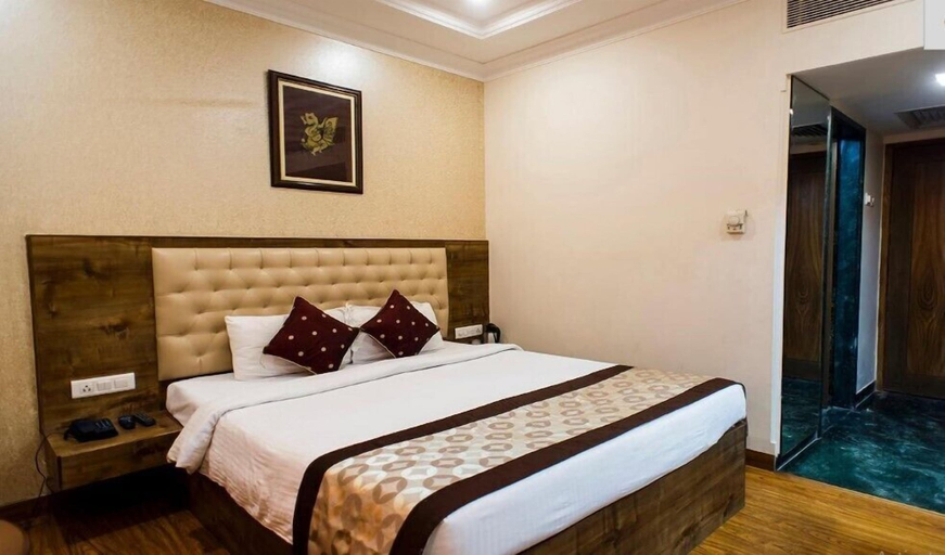Bedroom 3, Wingston A TreeHouse Hotel Mathura, Mathura