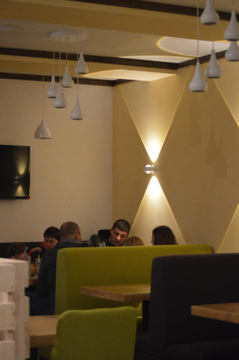 Food & Drinks 4, Whiteberry hotel, Iaremchans'ka