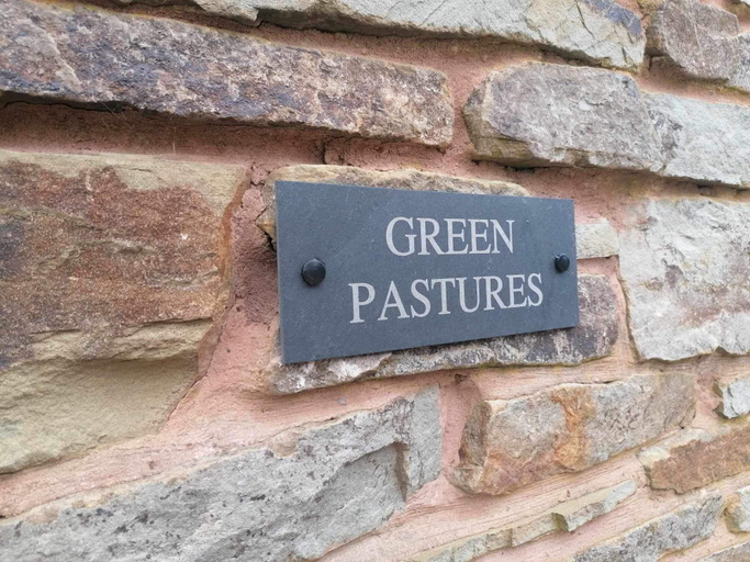 Exterior & Views 2, Captivating 1-bed Apartment in Hereford, Herefordshire