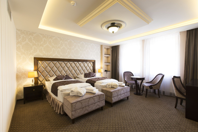 Bedroom 2, Hotel Dvorana, Karlovy Vary