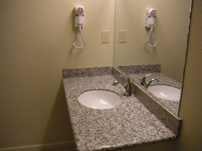Bathroom 5, Western Motel, Monterey