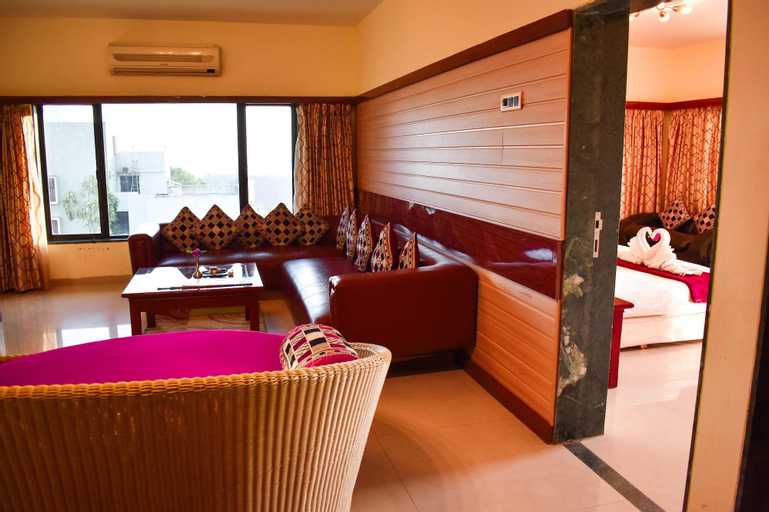 Bedroom 4, Camel Valley Resort, Nashik