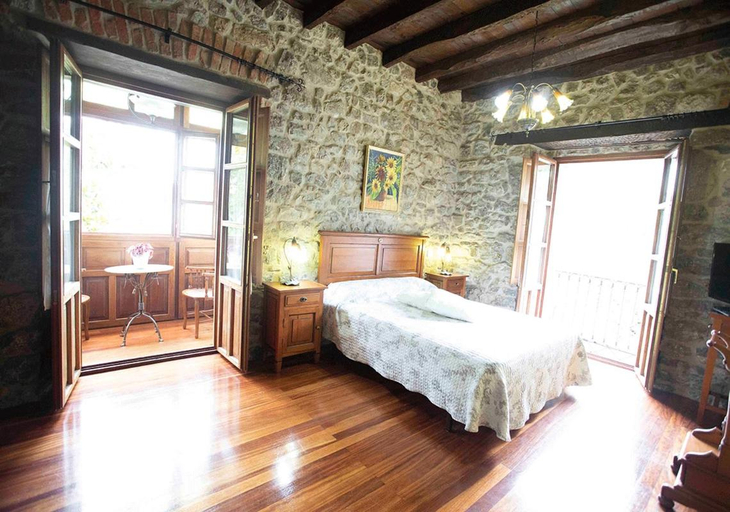 4, La Vega de Pendueles, Asturias