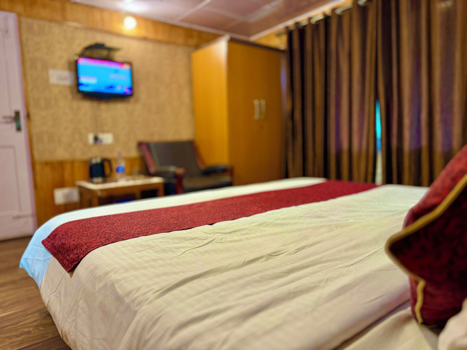 Bedroom 2, Rahat Cottage Pahalgam, Anantnag