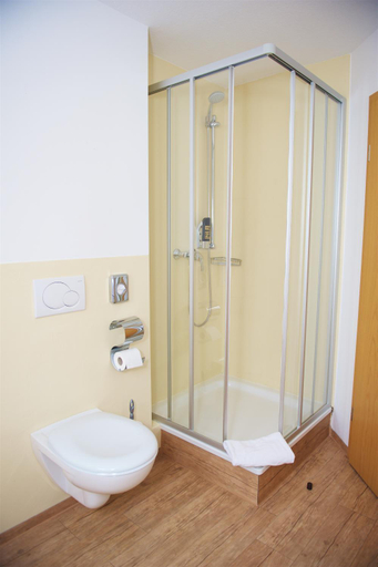 Bathroom, Berne S Altstadthotel, Ludwigsburg