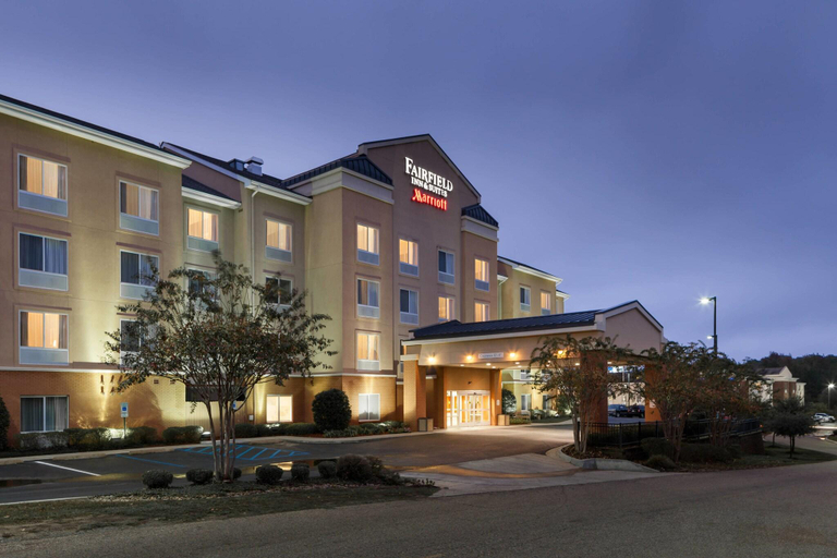Exterior & Views 2, Fairfield Inn & Suites Ruston, Lincoln