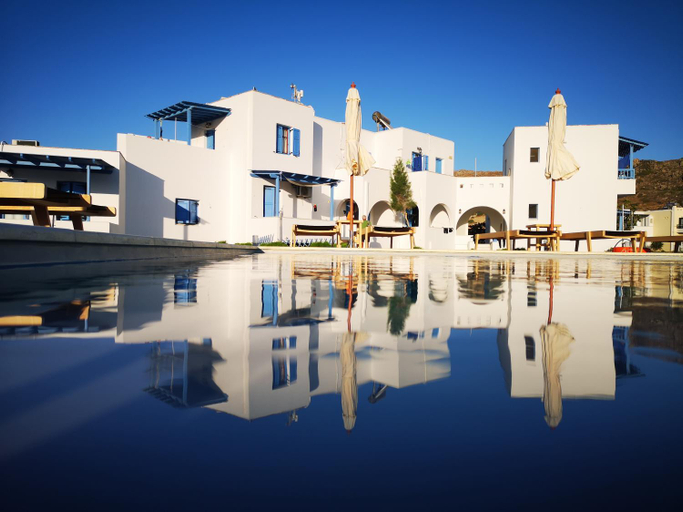 Others 5, Amodari studios on the beach, South Aegean